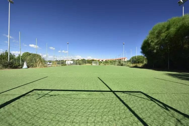 Una veduta aerea del campo da calcio del FUTURA CLUB BAJA BIANCA.